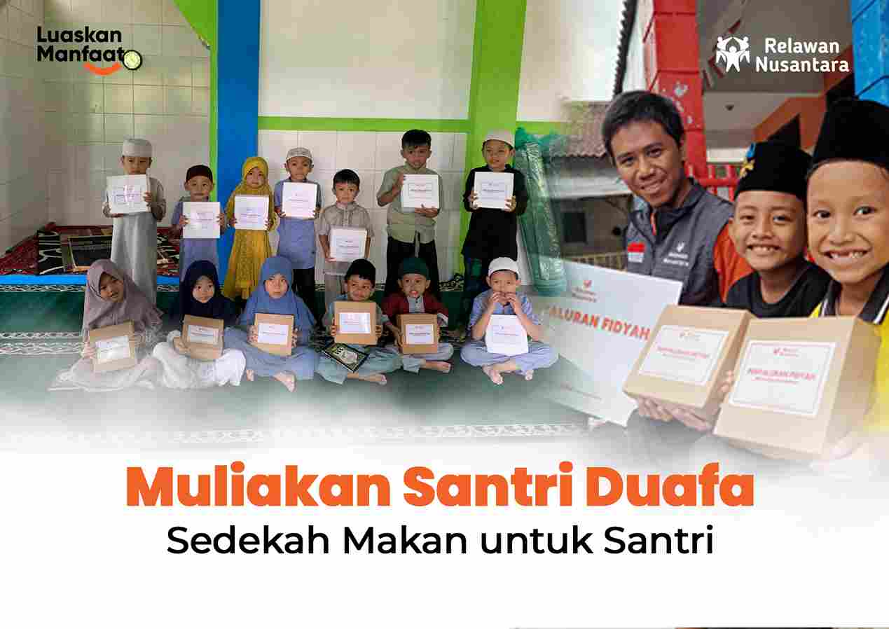 Sedekah Makan Santri